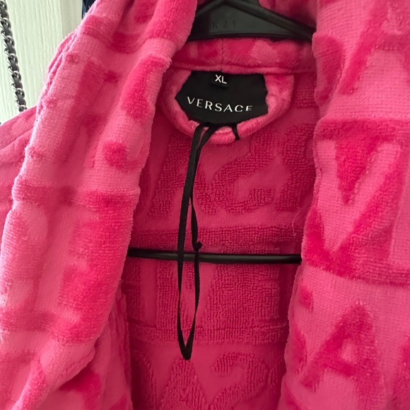 Versace Robe - Picture 3 of 5